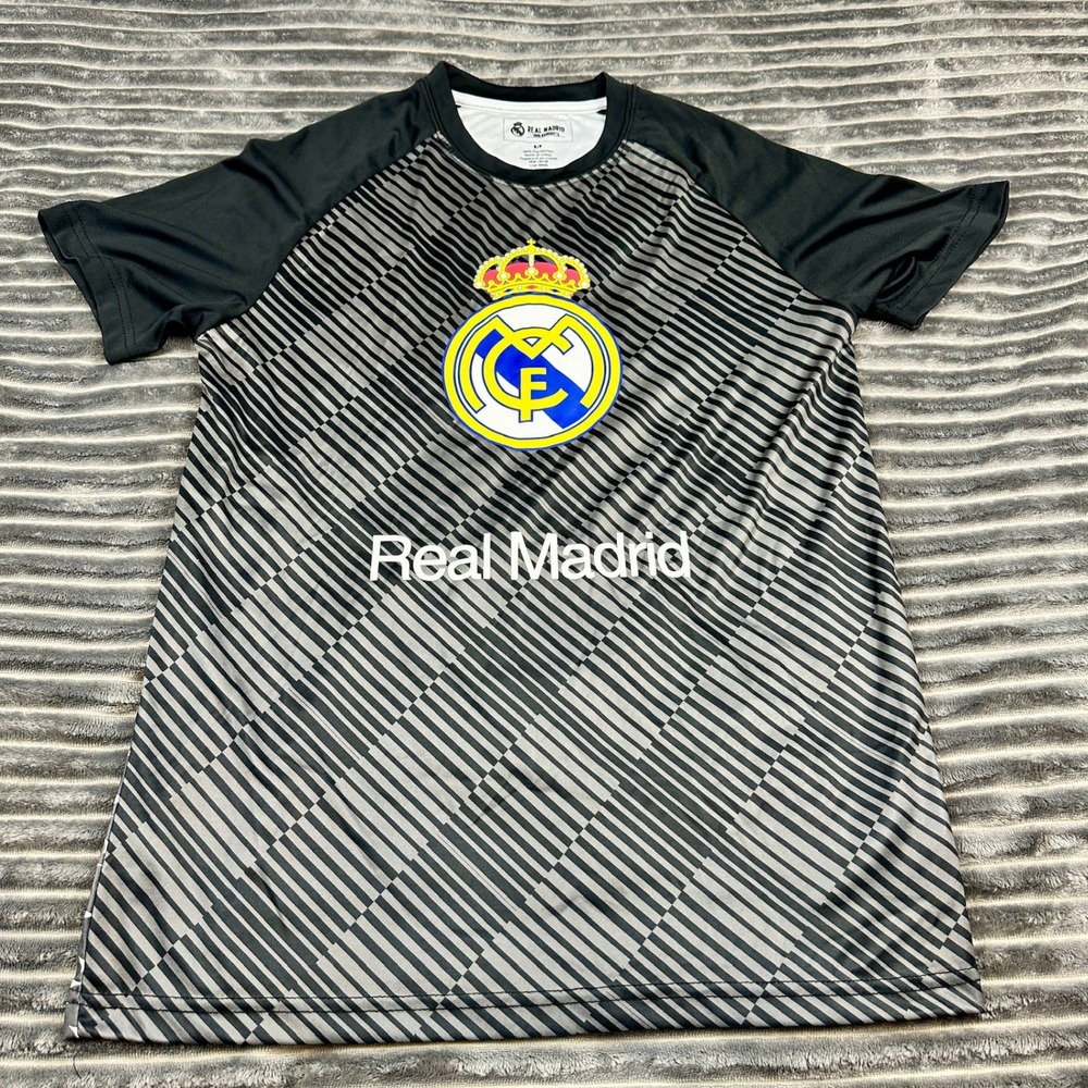 Real Madrid Soccer Jersey Mens Small Black Grey Geometric Number 7 Shirt